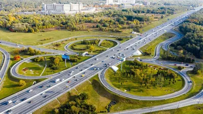 На внешней стороне МКАД в Москве столкнулись несколько автомобилей - РИА  Новости, 08.03.2023