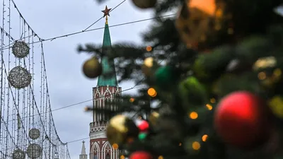 Москву украсили к Новому году и Рождеству