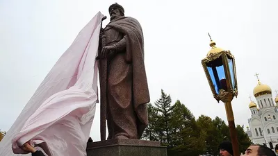 Скульптура Вовка в Тридевятом царстве, Новосибирск: лучшие советы перед  посещением - Tripadvisor