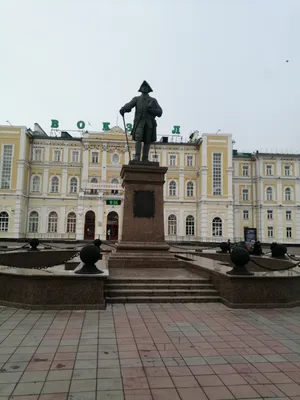 Фото: Памятник Оренбургскому казачеству, жанровая скульптура, Оренбург,  Ленинский районРоссия, Оренбург, сквер имени Владыки Леонтия — Яндекс Карты