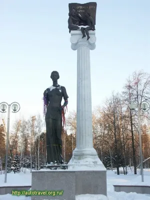 ТПД | Двойной надгробный памятник в Томске