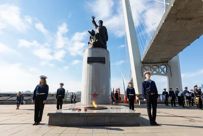 Памятник адмиралу В.С. Завойко