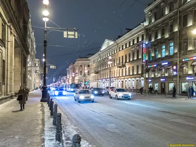 Улица с перспективой: как возник и менялся Невский проспект