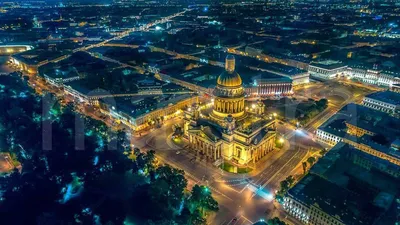 Ночные экскурсии на теплоходе по Неве в Петербурге, водные экскурсии ночью