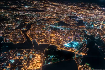 Фотообои Вид на Москва-Сити с самого высокого небоскреба в интерьере купить  в СПБ недорого