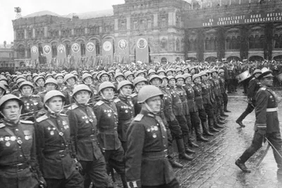 Фото \"Парад Победы\", 24 июня 1945, г. Москва - История России в фотографиях