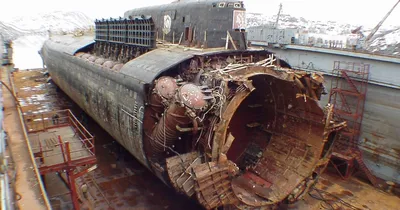 Катастрофа подлодки «Курск»: что известно о новой версии того, как она  утонула (видео)
