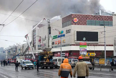 Пожар в ТРК \"Зимняя вишня\" (Кемерово): Огромные жертвы в Кемерово  российские власти скрывают: стало известно, что местные жители обнаружили в  местном морге - 27.03.2018|Диалог.UA