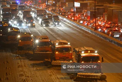 Пробки в Москве находятся на уровне 9 баллов — 08.11.2022 — В России на РЕН  ТВ