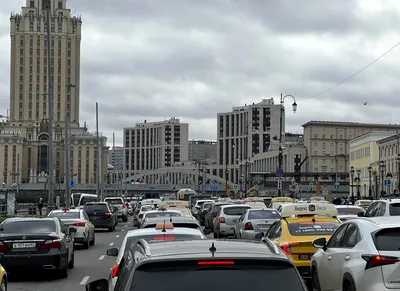 Жителей Москвы предупредили о девятибалльных пробках - Мослента