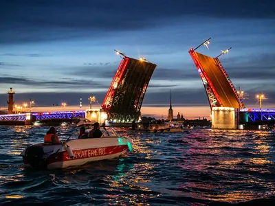 Самые красивые мосты Санкт-Петербурга: расписание разводов, места на карте