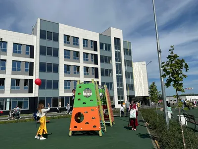 В Воронеже через дорогу от мегашколы построят учебное заведение на 1,5 тыс.  детей