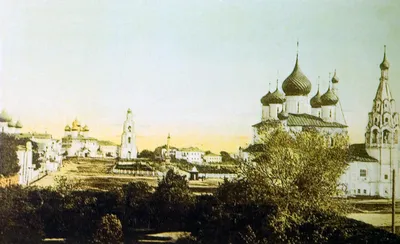 File:Старый Ярославль. Ильинская (Советская) площадь.jpg - Wikimedia Commons