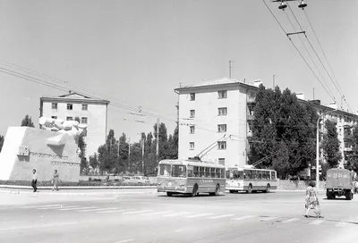 Новороссийск, ЗиУ-5Д № 26; Новороссийск — Старые фотографии — Фото —  Городской электротранспорт