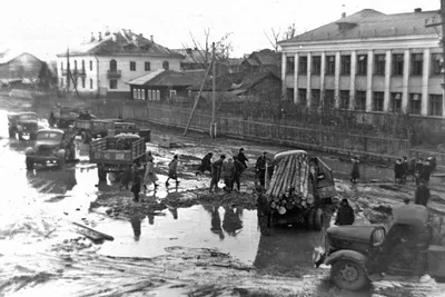 Вид на перекресток ул. Ленинградская — ул. Кирова. 1980-е — История Вологды