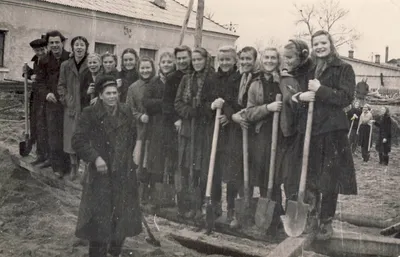 НОВИНКИ от «Старой Вологды» \"1-й загрузочный альбом\" продолжают пополняться  фотографиями из наших семейных.. | ВКонтакте