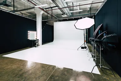 Фотосессия в студии в Омске | Урок с фотографом