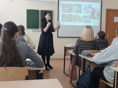 В школах Томской области по-прежнему не хватает учителей-предметников: для  них открыто почти 900 вакансий - KP.RU