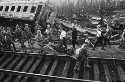 Когда погибли сотни: 30 лет катастрофе под Уфой (фотогалерея)