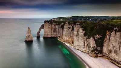 Погода во Франции и температура воды по месяцам и курортам