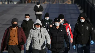 Началось. Мигранты в Москве напали на полицейских прямо на Красной площади.  | Интересная жизнь с Vera Star | Дзен