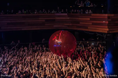 Travis Scott Performing in Moscow Editorial Image - Image of nightclub,  lights: 51846635