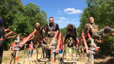 Обновлённые препятствия и старый добрый «Эверест»: во Владивостоке прошла «Гонка  героев» (ФОТО; ВИДЕО) – Новости Владивостока на VL.ru