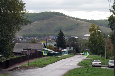 Глава города Бородино Красноярского края наградил активную молодежь СУЭК