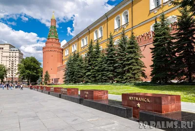 Обелиск «Москва - город-герой», Москва. Карта, фото, как добраться –  путеводитель по городу на MsMap.ru