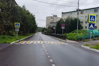 Поморская набережная в городе Кола