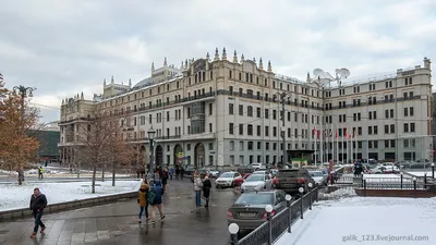 File:Гостиница Метрополь, вид с площади перед Историческим Музеем.jpg -  Wikimedia Commons