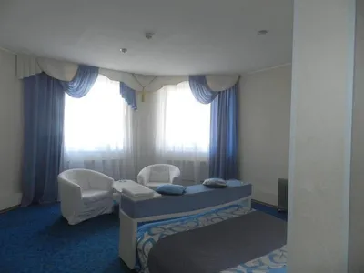 Цена на номер Бизнес (1 двуспальная кровать) в ГК «Турист» Иваново