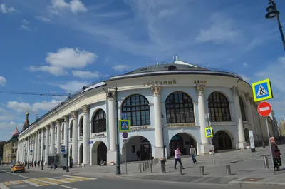 Гостиный двор, Москва. Выставки, история, отели рядом, где находится и как  добраться, фото, видео, панорама на Туристер.ру