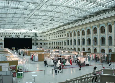 Гостиный двор, Москва. Выставки, история, отели рядом, где находится и как  добраться, фото, видео, панорама на Туристер.ру