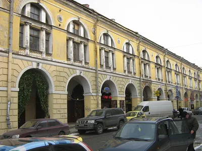 Большой Гостиный двор. Санкт-Петербург