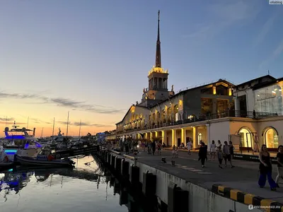 Торговая галерея «Grand Marina»