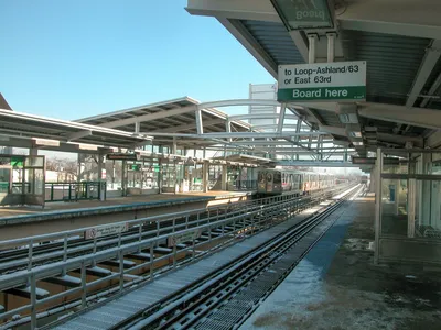 File:20041122 09 CTA Green Line L Harlem Ave..jpg - Wikipedia