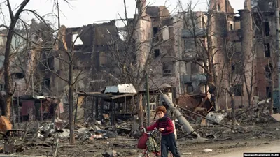 Самое опасное место на Земле К 20-летию Первой чеченской. Фоторепортаж  Кристофера Морриса из Грозного 1995-1996 годов — Meduza