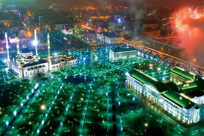 File:Grozny. Grozny-City Towers. Mosque \"The Heart of Chechnya\" PB040173  2200.jpg - Wikimedia Commons