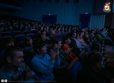 В КДЦ «Губернский» состоялось торжественное мероприятие ко Дню социального  работника | Смоленская митрополия