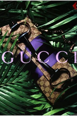 Обои Черный логотип Gucci » Скачать красивые HD обои (картинки) на рабочий  стол (экран) и на телефон бесплатно