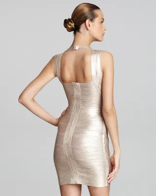 Herve leger платье с круглой юбкой на фото