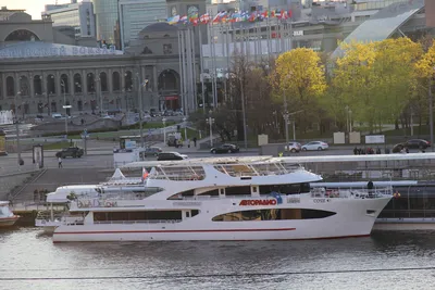 Заказать моторную яхту Palma De Сочи (Пальма Де Сочи) в аренду в Москве.  Цены, описание, фото | MoskvaFlot