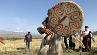 Есть ли место шаманизму в XXI веке: как якуты сохраняют традиционные  верования