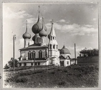 Городские путешествия. Ярославль: дуэт Старых и Новых торговых рядов