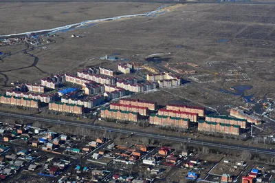 В Омске в микрорайоне Ясная поляна начали строить школу | Новости Om1.ru  Омск | Дзен