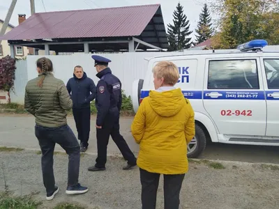 В Сургуте осужденных привлекли к плетению маскировочных сетей для СВО |  Stribuna