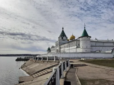 Кострома Троицкий Ипатьевский монастырь Ограда Ворота Фотография