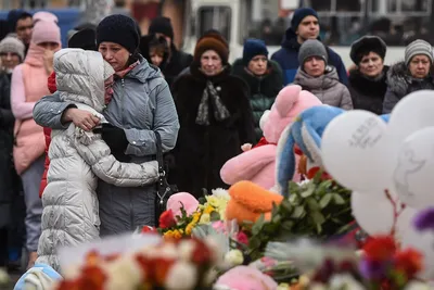 Суд вынес приговор фигурантам дела о пожаре в торговом центре «Зимняя  вишня» в Кемерово | Sobaka.ru