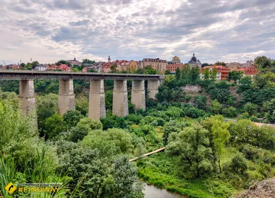 Каменец-Подольский, каньон реки Смотрич - Фотобанк Олега Жария